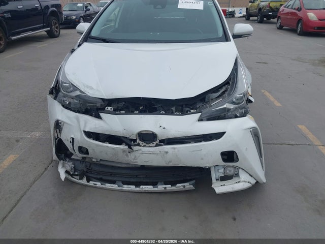 JTDKAMFU5N3169802 Toyota PRIUS XLE