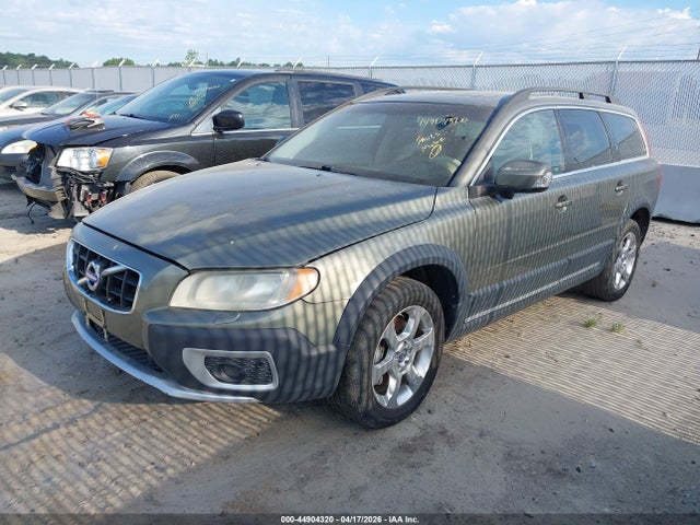 2011 VOLVO XC70 YV4940BZ4B1095650 Photo 1