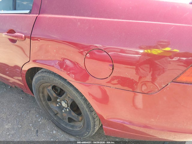 44904321 :رقم المزاد ، 3FAHP0HA3AR392443 vin ، 2010 Ford Fusion Se مزاد بيع