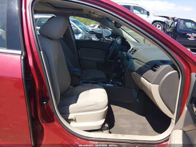 44904321 :رقم المزاد ، 3FAHP0HA3AR392443 vin ، 2010 Ford Fusion Se مزاد بيع