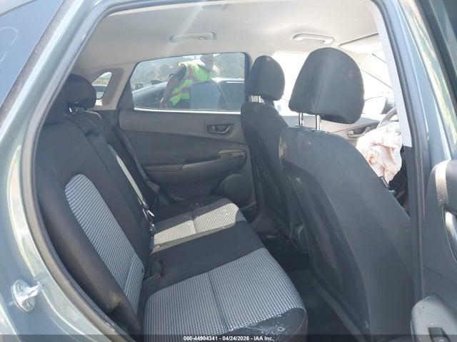 2022 Hyundai Kona Se მანქანა იყიდება აუქციონზე, vin: KM8K22AB4NU773869, აუქციონის ნომერი: 44904341