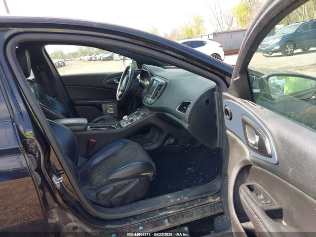 Aukcja sprzedaży 2015 Chrysler 200 S, vin: 1C3CCCBB5FN752894, numer aukcji: 44904374