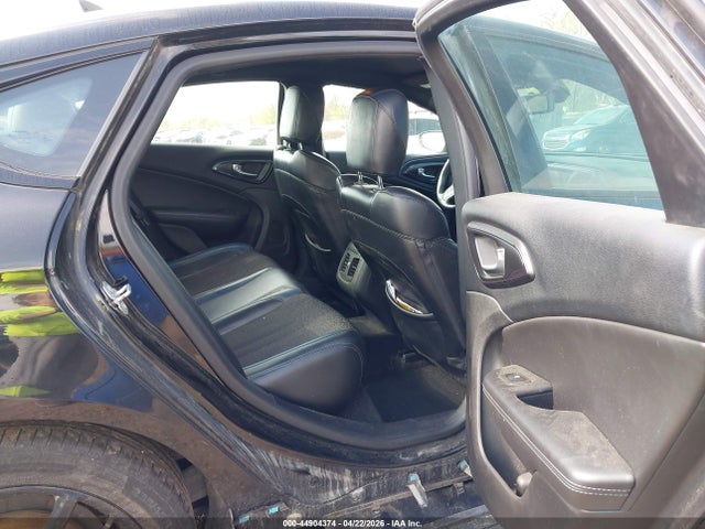 Aukcja sprzedaży 2015 Chrysler 200 S, vin: 1C3CCCBB5FN752894, numer aukcji: 44904374