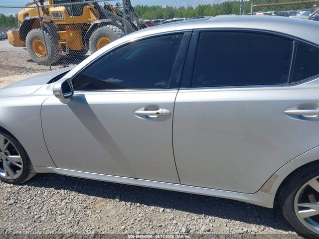 44904390 :رقم المزاد ، JTHBF5C22A5112996 vin ، 2010 Lexus Is 250 مزاد بيع