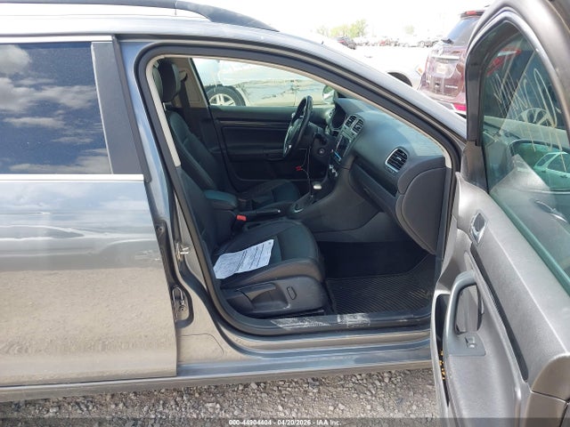 2011 Volkswagen Jetta Sportwagen 2.0l Tdi მანქანა იყიდება აუქციონზე, vin: 3VWPL7AJ4BM630624, აუქციონის ნომერი: 44904404