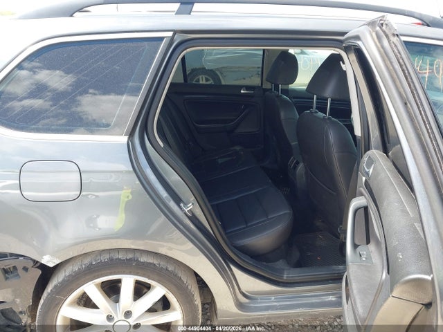 2011 Volkswagen Jetta Sportwagen 2.0l Tdi მანქანა იყიდება აუქციონზე, vin: 3VWPL7AJ4BM630624, აუქციონის ნომერი: 44904404