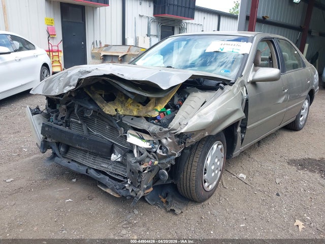 Продажа на аукционе авто 1999 Toyota Camry Le, vin: JT2BG22K9X0312755, номер лота: 44904426