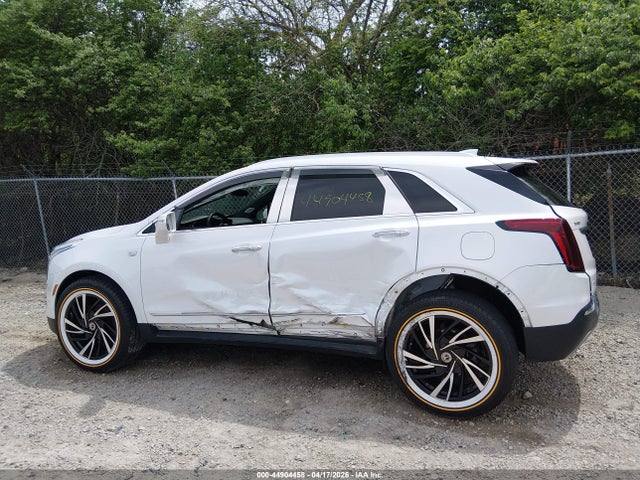 44904458 :رقم المزاد ، 1GYKNDRS9LZ197864 vin ، 2020 Cadillac Xt5 Awd Premium Luxury مزاد بيع