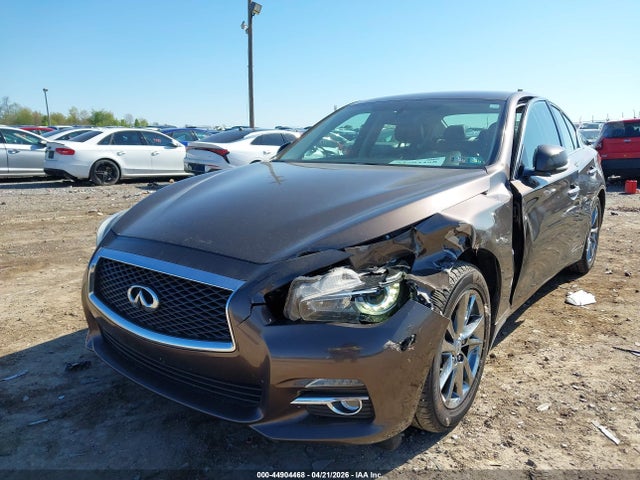 Продажа на аукционе авто 2015 Infiniti Q50 Premium, vin: JN1BV7AR7FM417426, номер лота: 44904468