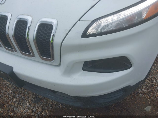 2017 Jeep Cherokee Sport მანქანა იყიდება აუქციონზე, vin: 1C4PJMAB5HW581829, აუქციონის ნომერი: 44904489