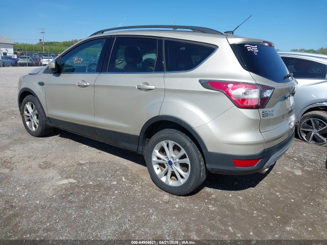 44904521 :رقم المزاد ، 1FMCU9GDXHUB56142 vin ، 2017 Ford Escape Se مزاد بيع