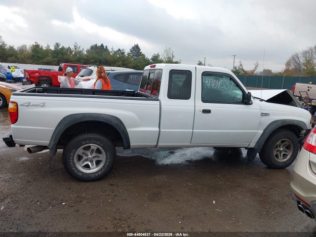 2004 Mazda B4000 მანქანა იყიდება აუქციონზე, vin: 4F4ZR17E44TM07965, აუქციონის ნომერი: 44904537