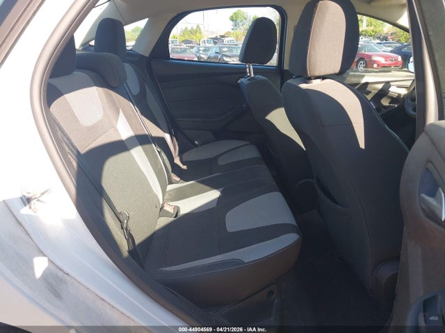 1FADP3F2XEL446515 Ford FOCUS SE