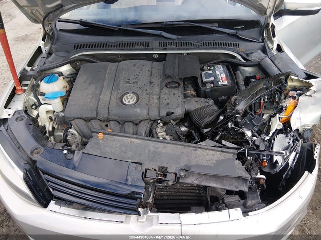 44904604 :رقم المزاد ، 3VWDZ7AJ8BM393508 vin ، 2011 Volkswagen Jetta 2.5l Se مزاد بيع