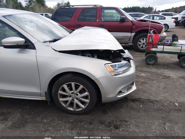 44904604 :رقم المزاد ، 3VWDZ7AJ8BM393508 vin ، 2011 Volkswagen Jetta 2.5l Se مزاد بيع