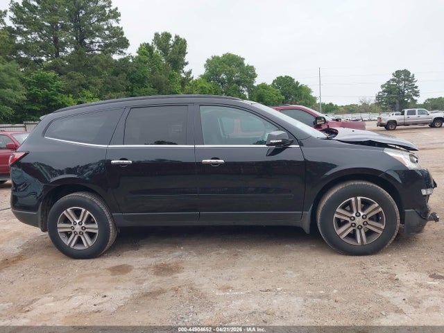 44904652 :رقم المزاد ، 1GNKRHKD7HJ282874 vin ، 2017 Chevrolet Traverse 2lt مزاد بيع