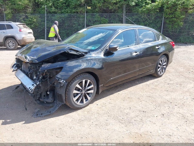 Nissan Altima 2.5 Sv 2016 1N4AL3AP7GC178494 Image 2