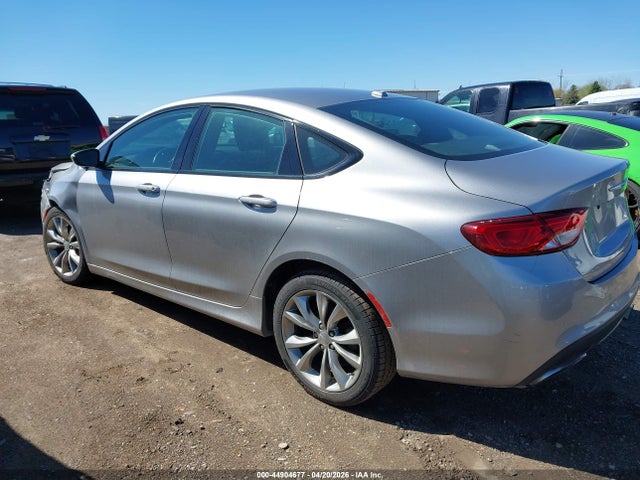 2016 Chrysler 200 S მანქანა იყიდება აუქციონზე, vin: 1C3CCCBB2GN144753, აუქციონის ნომერი: 44904677
