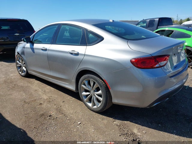 2016 Chrysler 200 S მანქანა იყიდება აუქციონზე, vin: 1C3CCCBB2GN144753, აუქციონის ნომერი: 44904677