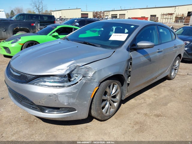 2016 Chrysler 200 S მანქანა იყიდება აუქციონზე, vin: 1C3CCCBB2GN144753, აუქციონის ნომერი: 44904677