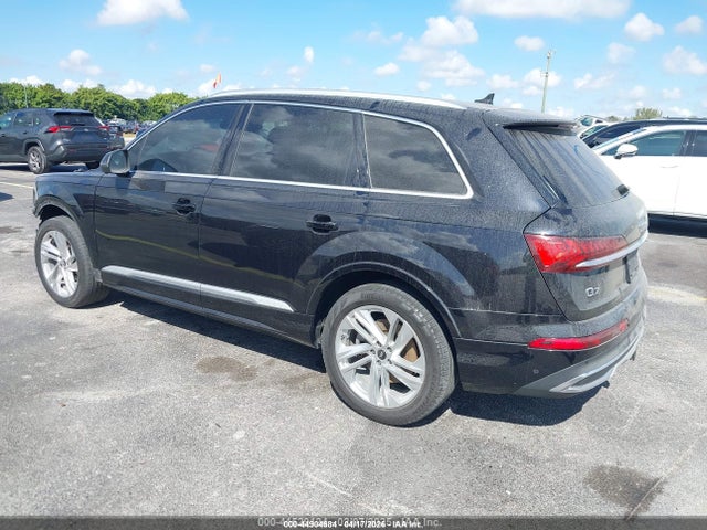 44904684 :رقم المزاد ، WA1LJAF72MD013135 vin ، 2021 Audi Q7 Premium Plus 45 Tfsi Quattro Tiptronic مزاد بيع