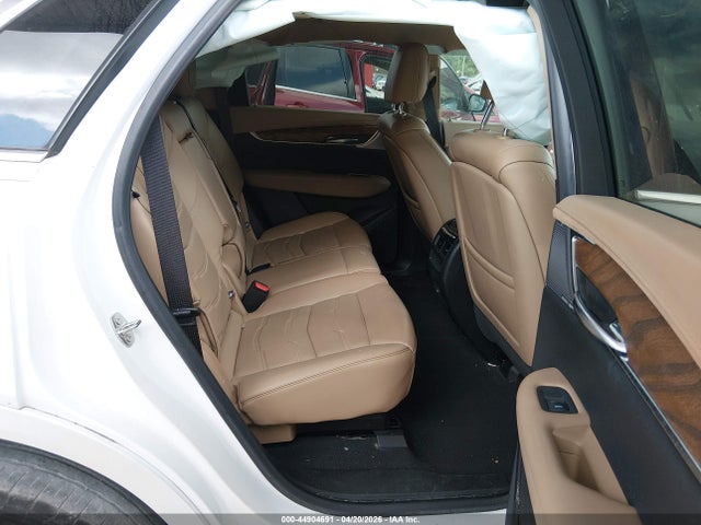 44904691 :رقم المزاد ، 1GYKNERS2MZ159092 vin ، 2021 Cadillac Xt5 Fwd Premium Luxury مزاد بيع