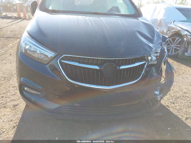 44904694 :رقم المزاد ، KL4CJ1SB7LB000496 vin ، 2020 Buick Encore Fwd Sport Touring مزاد بيع