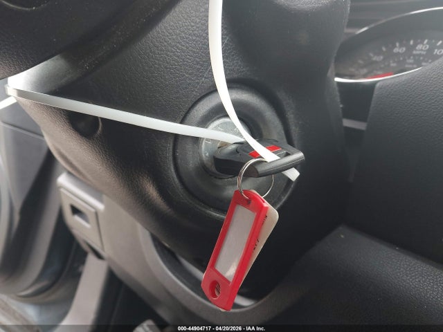 2015 Nissan Rogue Select S მანქანა იყიდება აუქციონზე, vin: JN8AS5MTXFW667975, აუქციონის ნომერი: 44904717