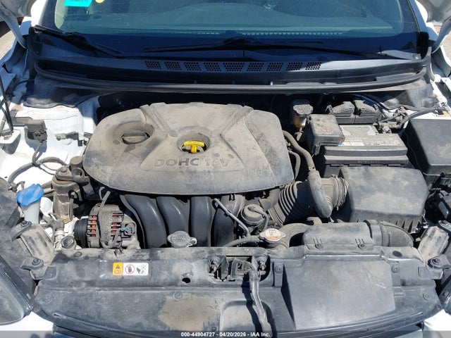 Продажа на аукционе авто 2015 Hyundai Elantra Se, vin: 5NPDH4AE9FH563104, номер лота: 44904727