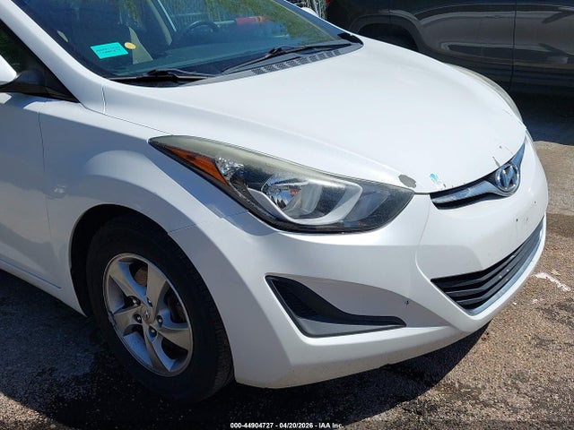 Продажа на аукционе авто 2015 Hyundai Elantra Se, vin: 5NPDH4AE9FH563104, номер лота: 44904727