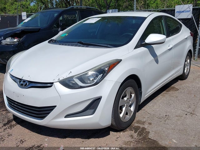 Продажа на аукционе авто 2015 Hyundai Elantra Se, vin: 5NPDH4AE9FH563104, номер лота: 44904727