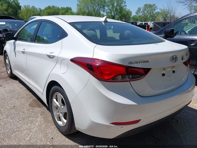 Продажа на аукционе авто 2015 Hyundai Elantra Se, vin: 5NPDH4AE9FH563104, номер лота: 44904727