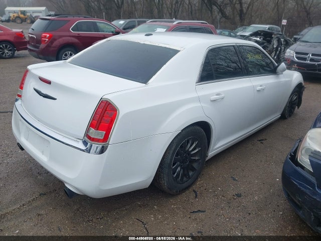 2014 Chrysler 300 მანქანა იყიდება აუქციონზე, vin: 2C3CCAAG5EH175518, აუქციონის ნომერი: 44904728