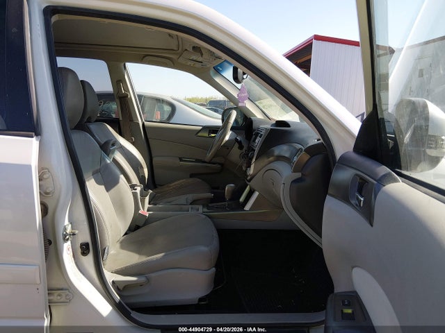 Продаж на аукціоні авто 2011 Subaru Forester 2.5x Touring, vin: JF2SHBGC4BH707279, номер лоту: 44904729