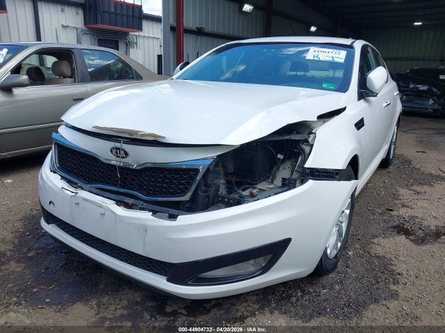 Продажа на аукционе авто 2013 Kia Optima Lx, vin: KNAGM4A71D5354718, номер лота: 44904732