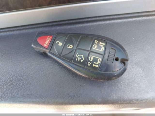 Продажа на аукционе авто 2010 Dodge Grand Caravan Sxt, vin: 2D4RN5D19AR156802, номер лота: 44904744