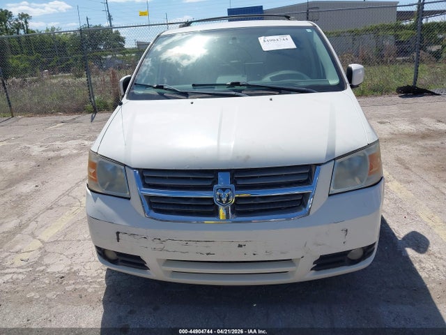 Продажа на аукционе авто 2010 Dodge Grand Caravan Sxt, vin: 2D4RN5D19AR156802, номер лота: 44904744