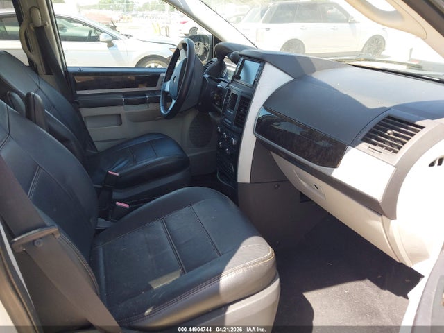 Продажа на аукционе авто 2010 Dodge Grand Caravan Sxt, vin: 2D4RN5D19AR156802, номер лота: 44904744
