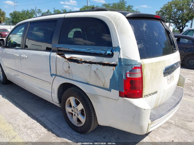 Продажа на аукционе авто 2010 Dodge Grand Caravan Sxt, vin: 2D4RN5D19AR156802, номер лота: 44904744