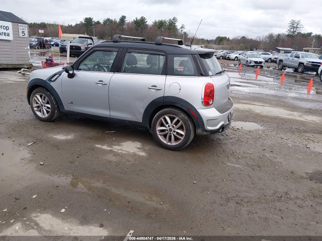 2012 MINI COOPER S COUNTRYMAN WMWZC5C57CWL57175 Photo 2