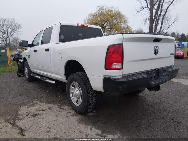 44904779 :رقم المزاد ، 3C63R3CT5JG410095 vin ، 2018 Ram 3500 Tradesman  4x4 6'4 Box مزاد بيع