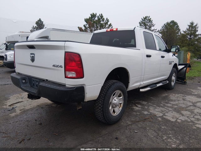 44904779 :رقم المزاد ، 3C63R3CT5JG410095 vin ، 2018 Ram 3500 Tradesman  4x4 6'4 Box مزاد بيع