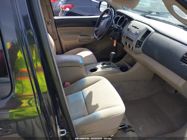 2005 Toyota Tacoma Base V6 მანქანა იყიდება აუქციონზე, vin: 5TEUU42N25Z055420, აუქციონის ნომერი: 44904794