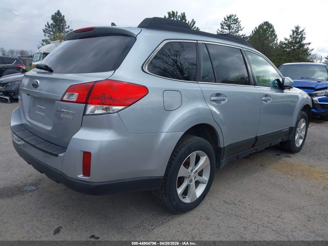 2014 Subaru Outback 2.5i Limited მანქანა იყიდება აუქციონზე, vin: 4S4BRBLC1E3228171, აუქციონის ნომერი: 44904796