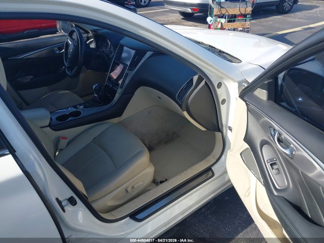 Продажа на аукционе авто 2017 Infiniti Q50 3.0t Premium, vin: JN1EV7AP1HM731992, номер лота: 44904817