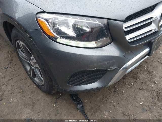 44904831 :رقم المزاد ، WDC0G4KB6GF011880 vin ، 2016 Mercedes-benz Glc 300 4matic مزاد بيع