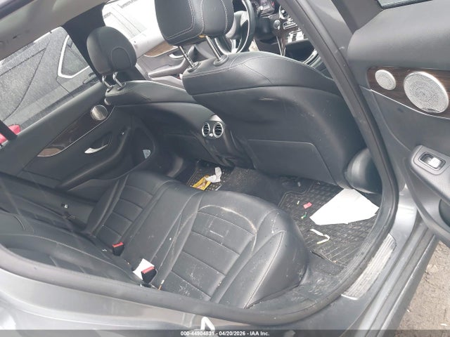 44904831 :رقم المزاد ، WDC0G4KB6GF011880 vin ، 2016 Mercedes-benz Glc 300 4matic مزاد بيع