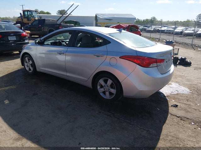 Продаж на аукціоні авто 2013 Hyundai Elantra Gls, vin: KMHDH4AE2DU738484, номер лоту: 44904856