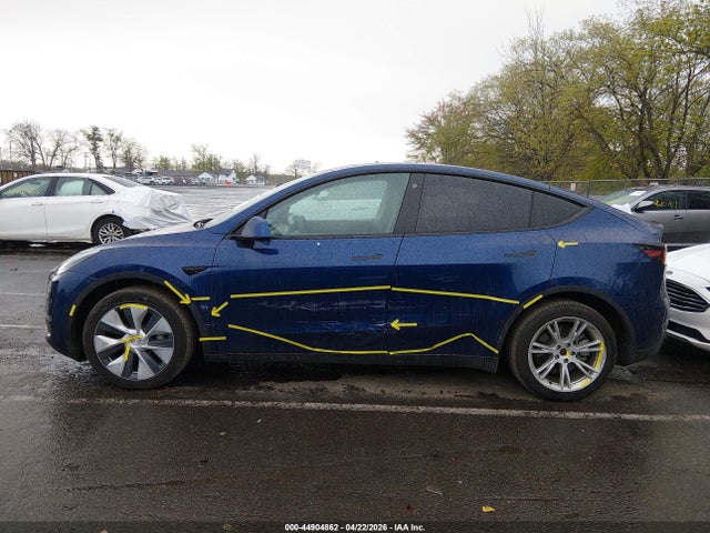2021 Tesla Model Y Long Range Dual Motor All-wheel Drive მანქანა იყიდება აუქციონზე, vin: 5YJYGDEE7MF265063, აუქციონის ნომერი: 44904862