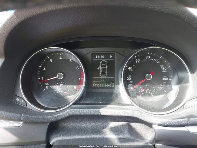 44904902 :رقم المزاد ، 1VWDT7A3XHC084488 vin ، 2017 Volkswagen Passat 1.8t R-line مزاد بيع